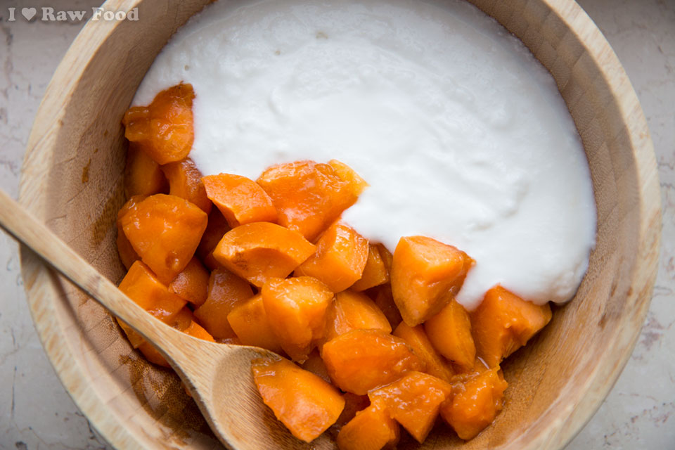 morele + jogurt kokosowy