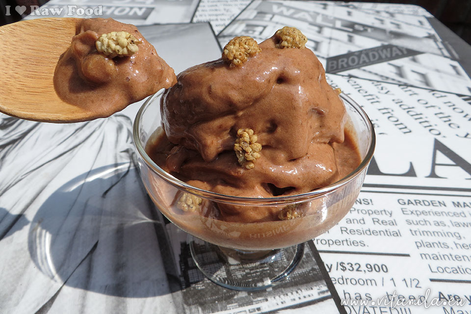 czekoladowe lody bananowe